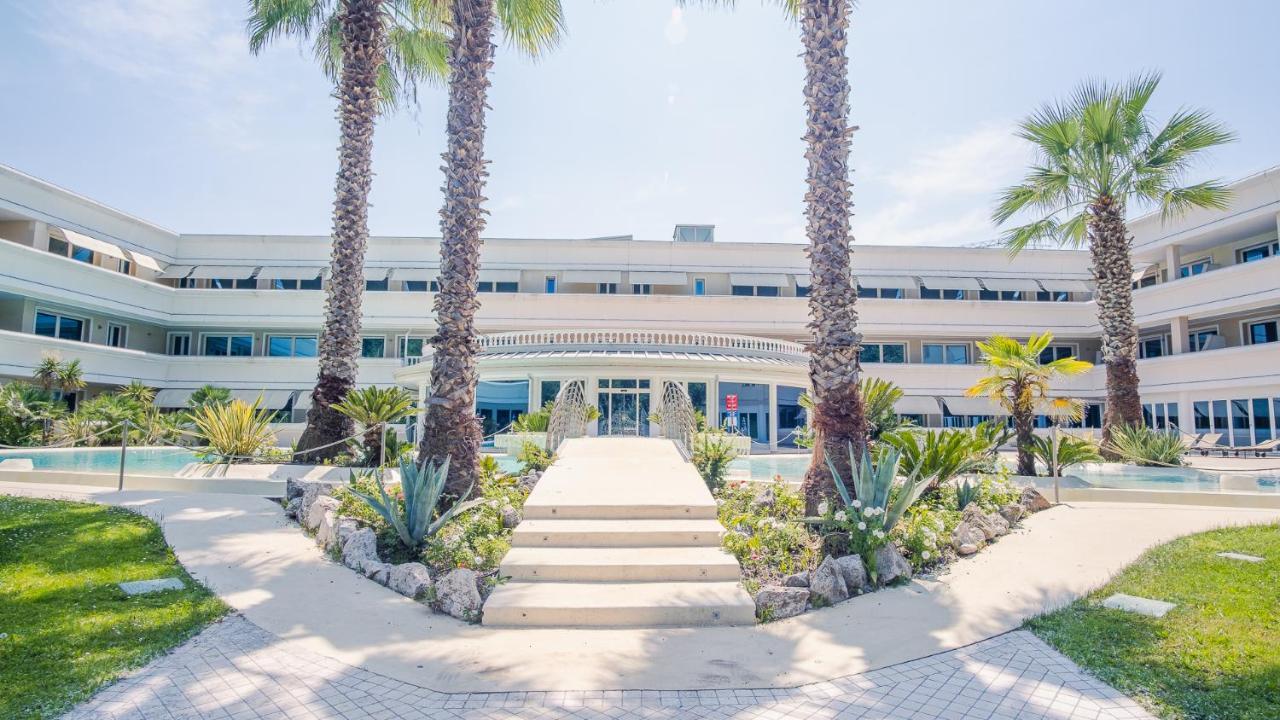 Relais Du Lac Village - Italian Homing Desenzano del Garda Eksteriør bilde