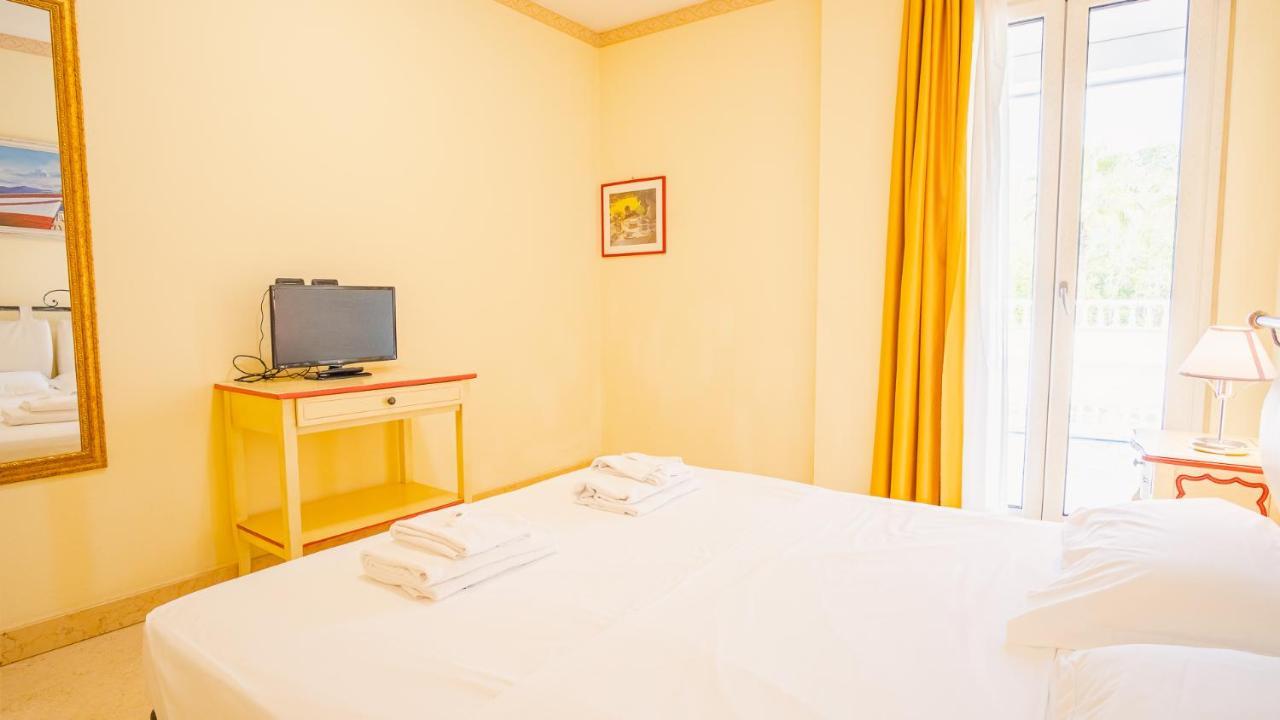 Relais Du Lac Village - Italian Homing Desenzano del Garda Eksteriør bilde