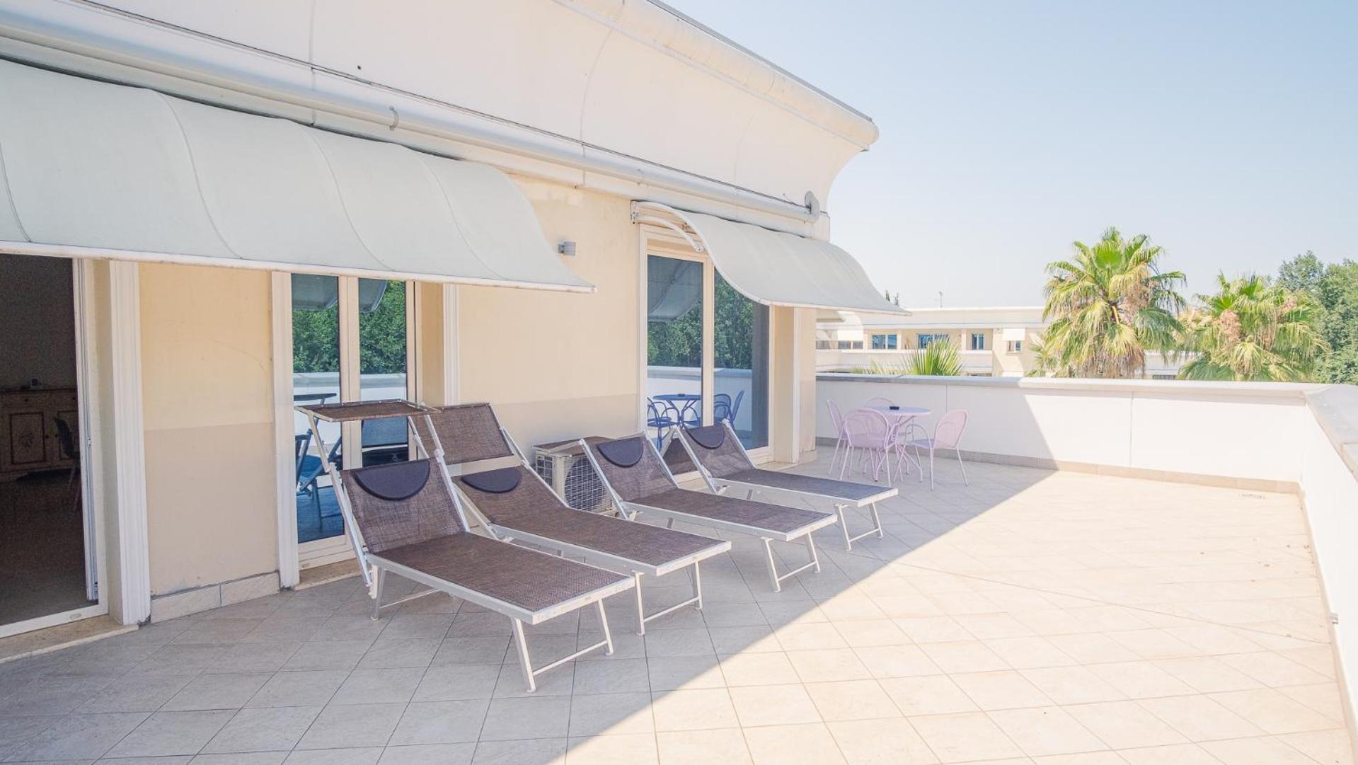 Relais Du Lac Village - Italian Homing Desenzano del Garda Eksteriør bilde