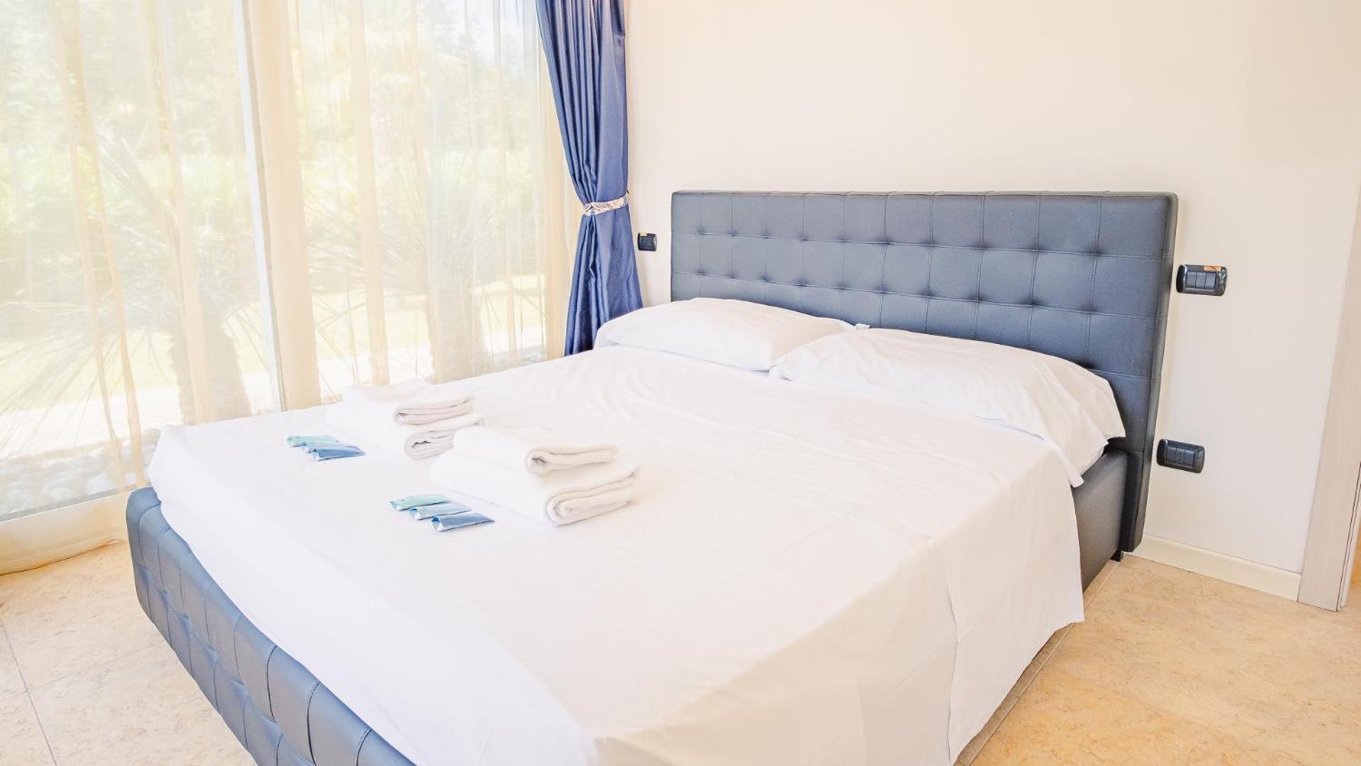 Relais Du Lac Village - Italian Homing Desenzano del Garda Eksteriør bilde