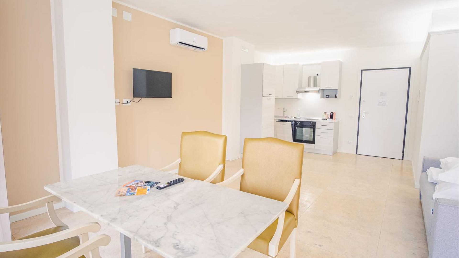 Relais Du Lac Village - Italian Homing Desenzano del Garda Eksteriør bilde