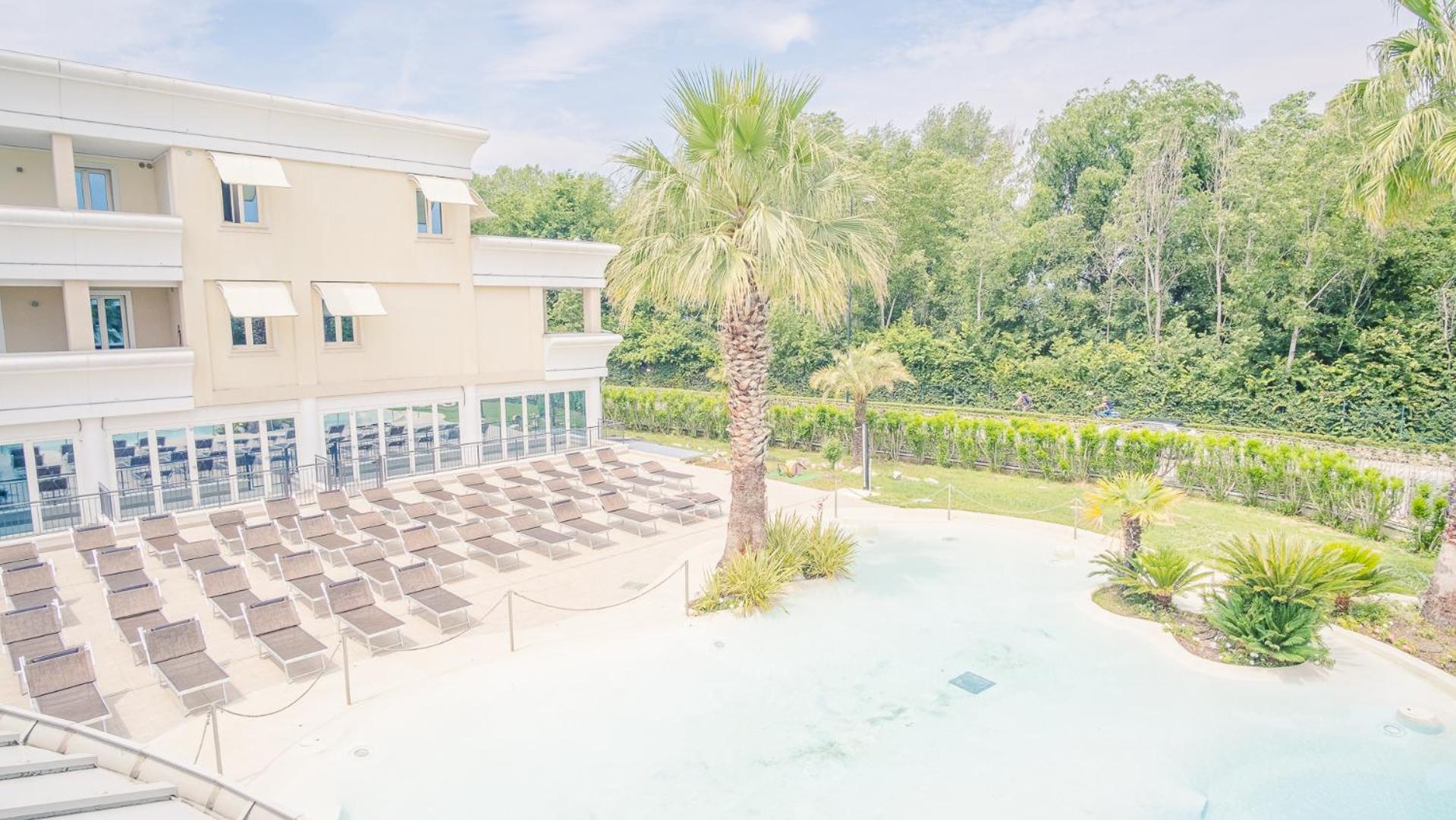 Relais Du Lac Village - Italian Homing Desenzano del Garda Eksteriør bilde